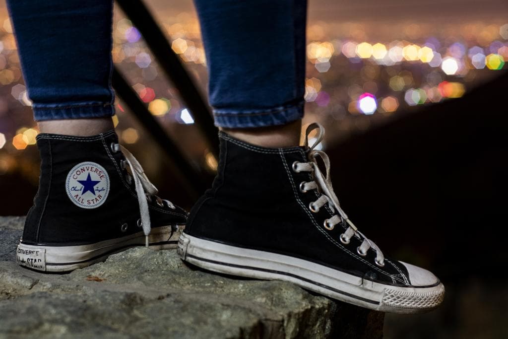 Arrow icon to the right